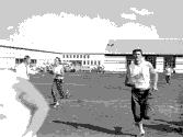 Compétition de course à pied entre détenus dans les années 1950